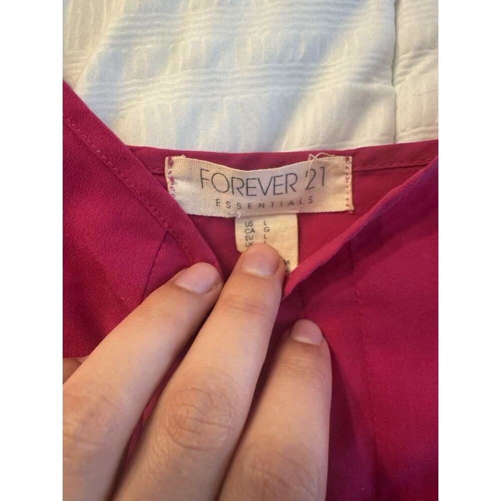 Forever 21 Cami Camisole Pink Large Pleated Front V-neck Fuschia Old Money - Picture 2 of 7